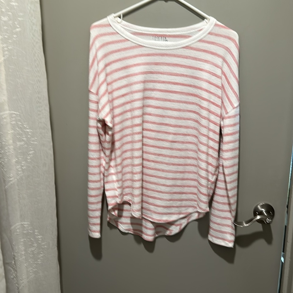 Time and Tru Sz Small NWOT